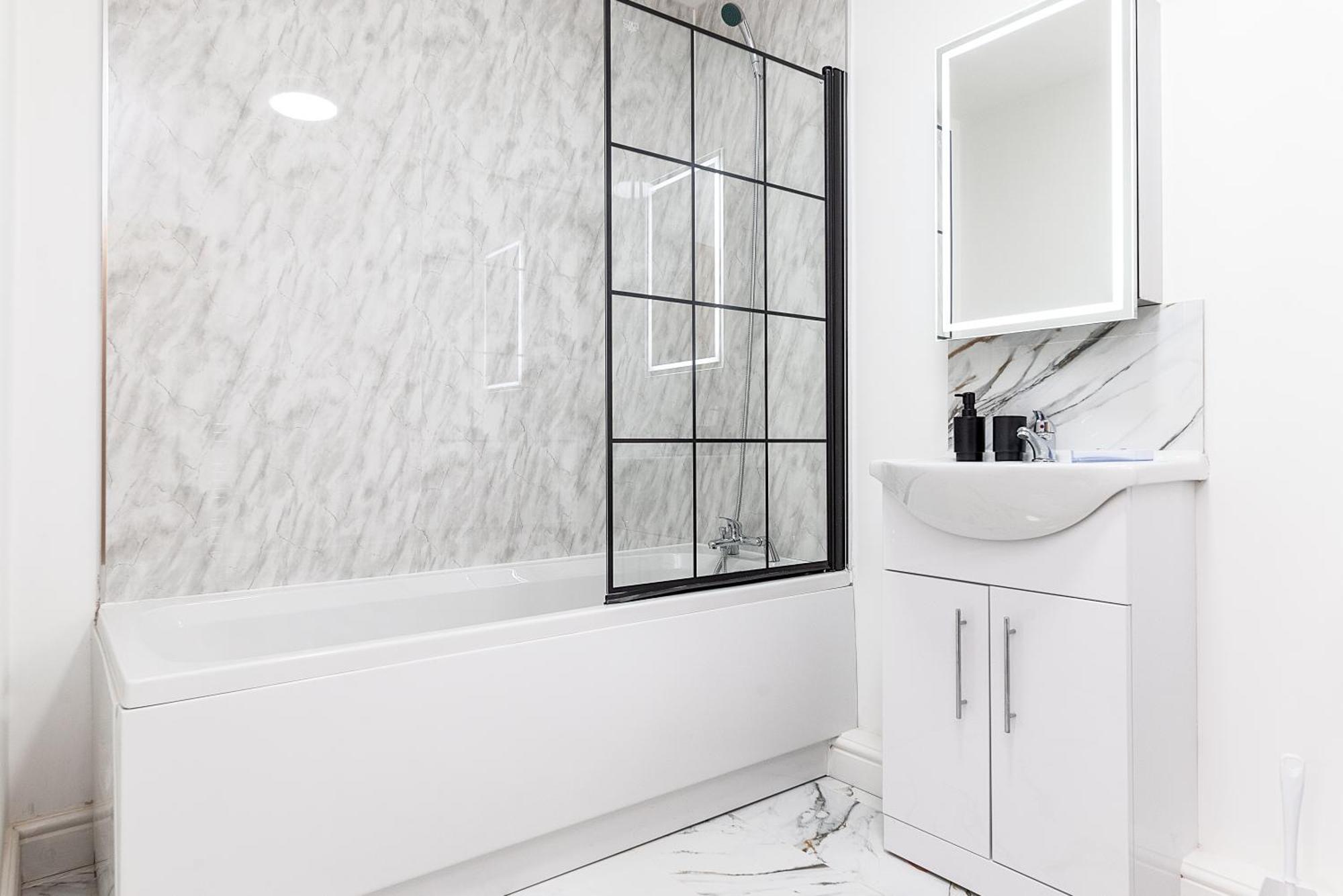 Deluxe 2 Bedroom Apartment In City Centre นอตติงแฮม ภายนอก รูปภาพ